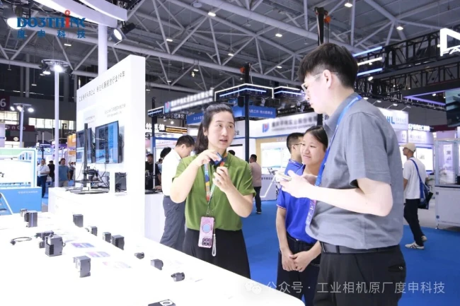 现场销售讲解工业相机